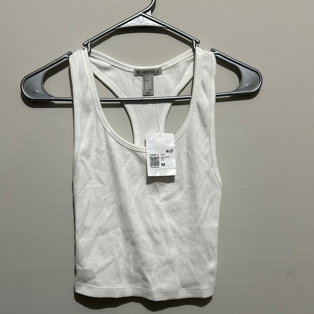Forever 21 White Women's cropped racerback Tank Top